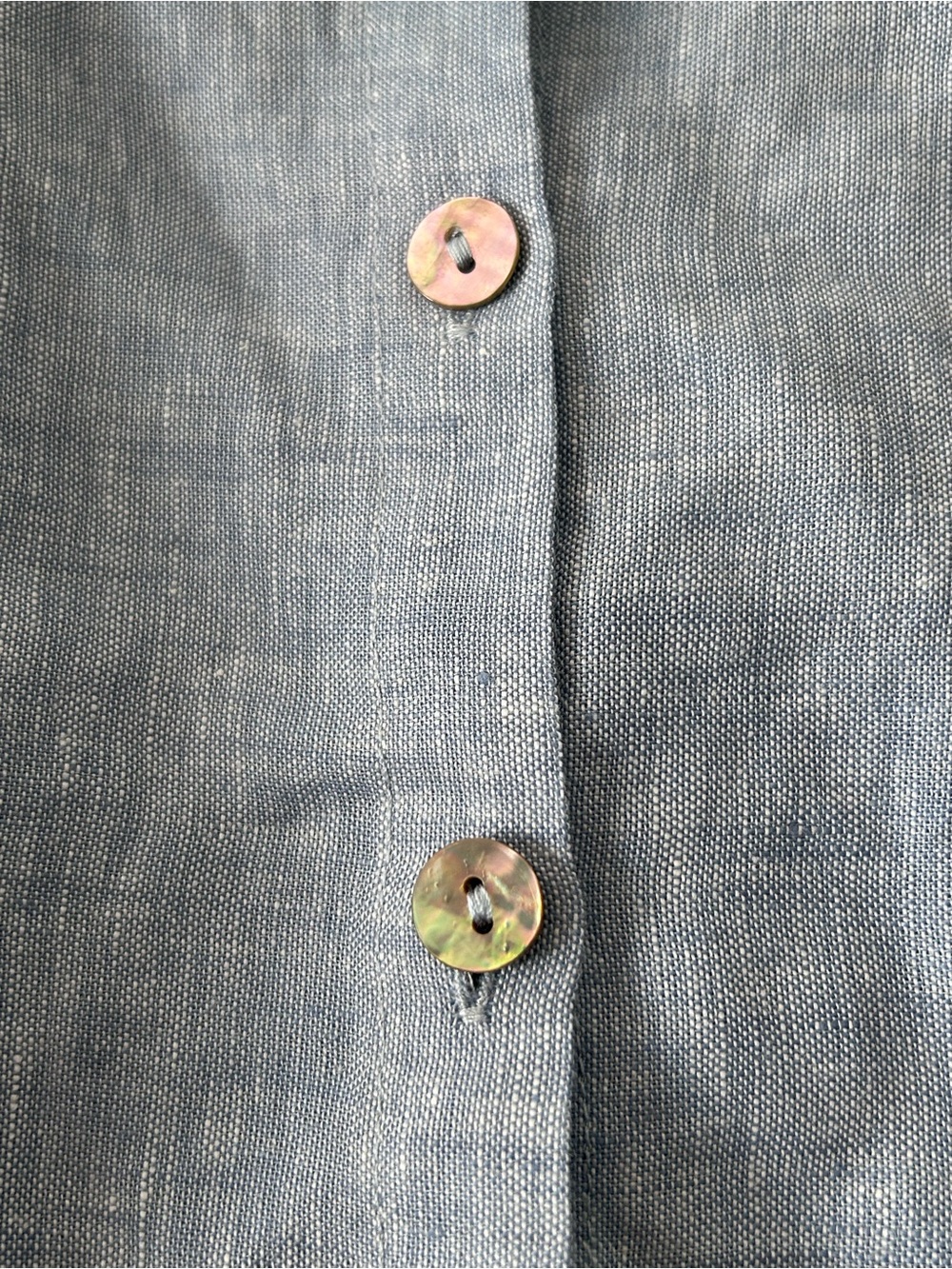 Lintico Light Blue Button-Up 100% Linen Top with White Hem - Picture 5 of 5